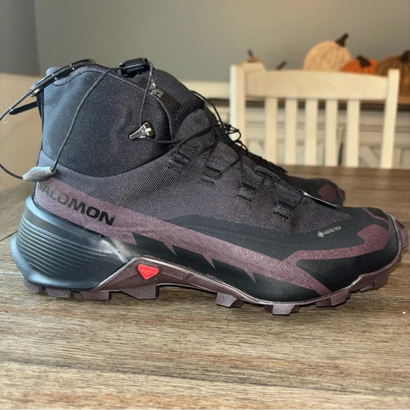 Salomon Shoes - Salomon Cross Hike Mid GTX 2 Women’s 7.5 Wide Black/Chocolate Plum